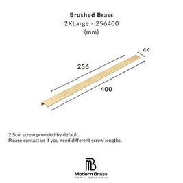 A brushed brass channel rail shown on a white background with dimension labels indicating 256 mm length, 400 mm span, and 44 mm width, plus text noting a 2.5 cm screw is included by default.